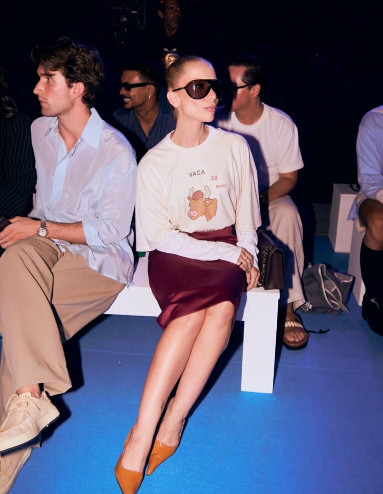 Ana Buss rouba a cena no RioFW 2026 com sequência de looks que virou assunto entre fashionistas